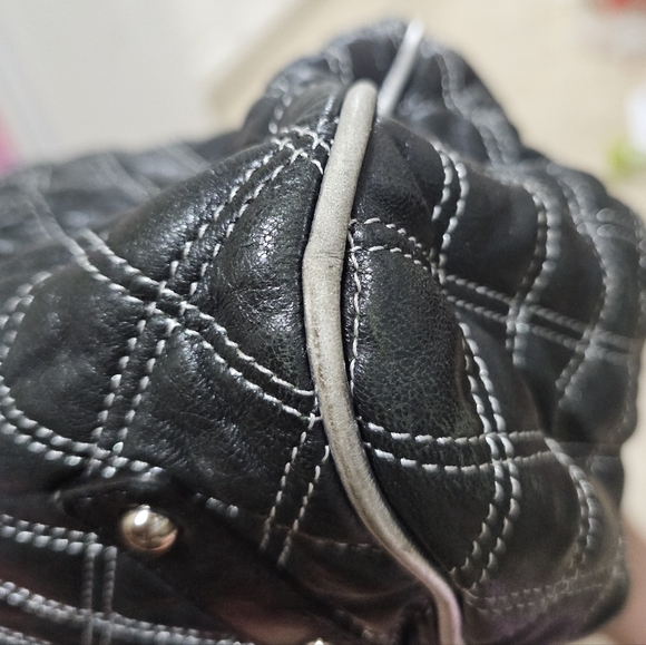 Marc by Marc Jacobs Resort Collection Stam Black Leather + Silver Chain - Picture 13 of 15